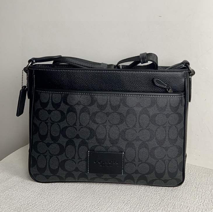 Picture of Coach Mens Bags _SKUfw174408779fw